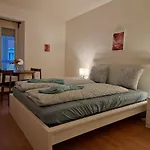 Bastis City Rooms